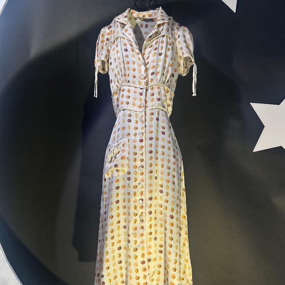 RARE Betsy Johnson Silk fruit Dress - Picture 3 of 8